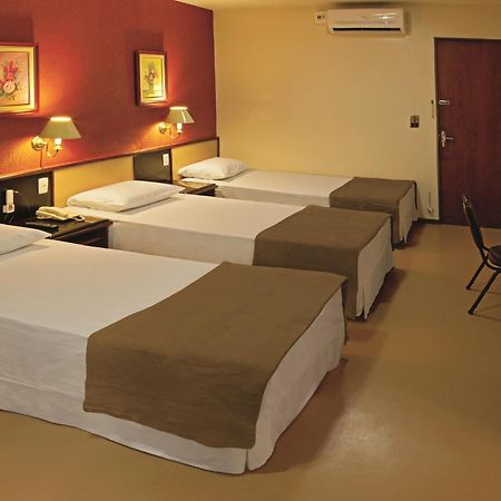 קוריטיבה Lira Hotel מראה חיצוני תמונה