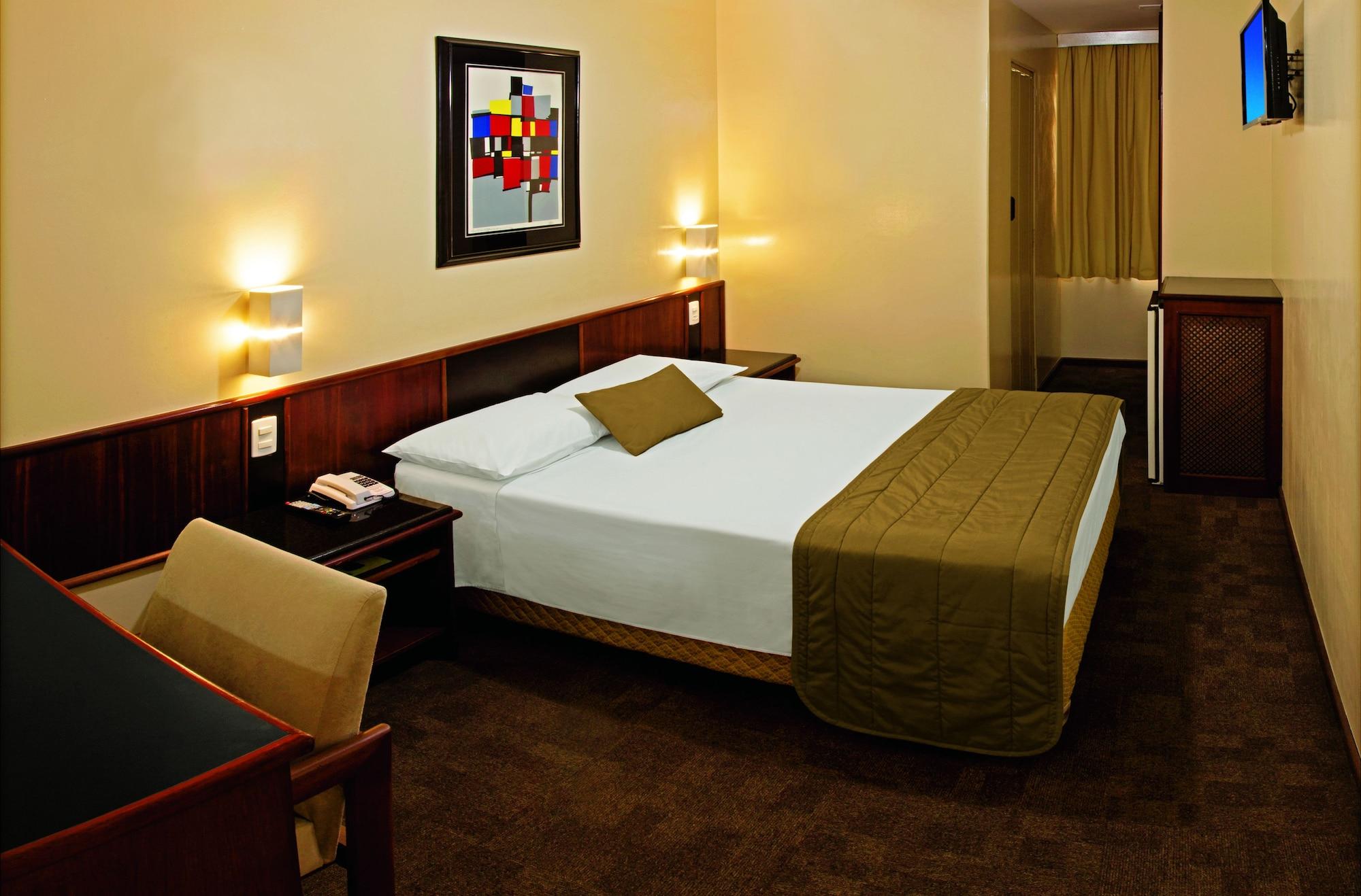 קוריטיבה Lira Hotel מראה חיצוני תמונה