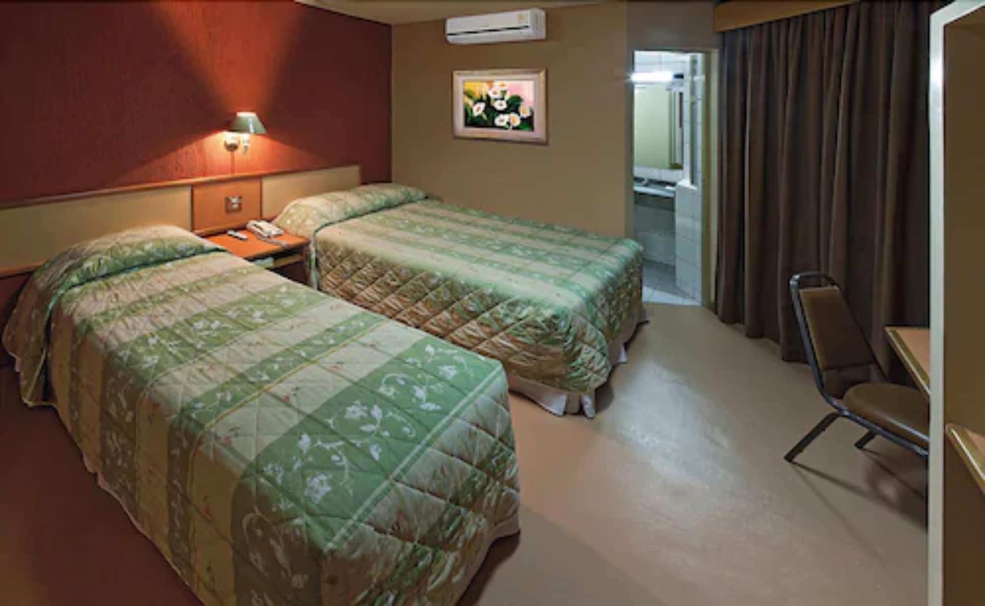 קוריטיבה Lira Hotel מראה חיצוני תמונה