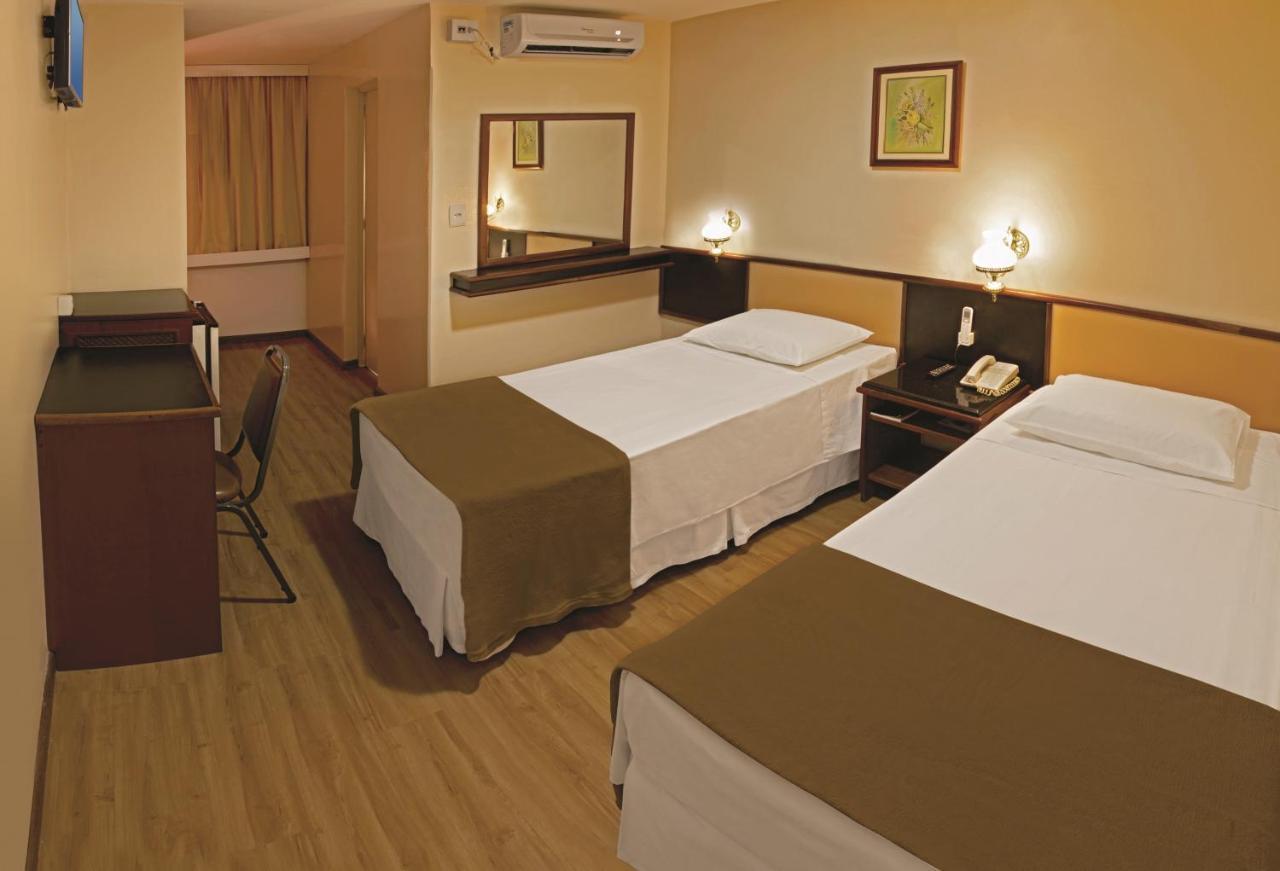 קוריטיבה Lira Hotel מראה חיצוני תמונה