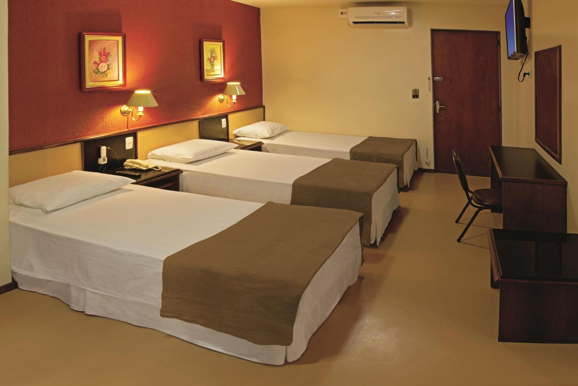קוריטיבה Lira Hotel מראה חיצוני תמונה