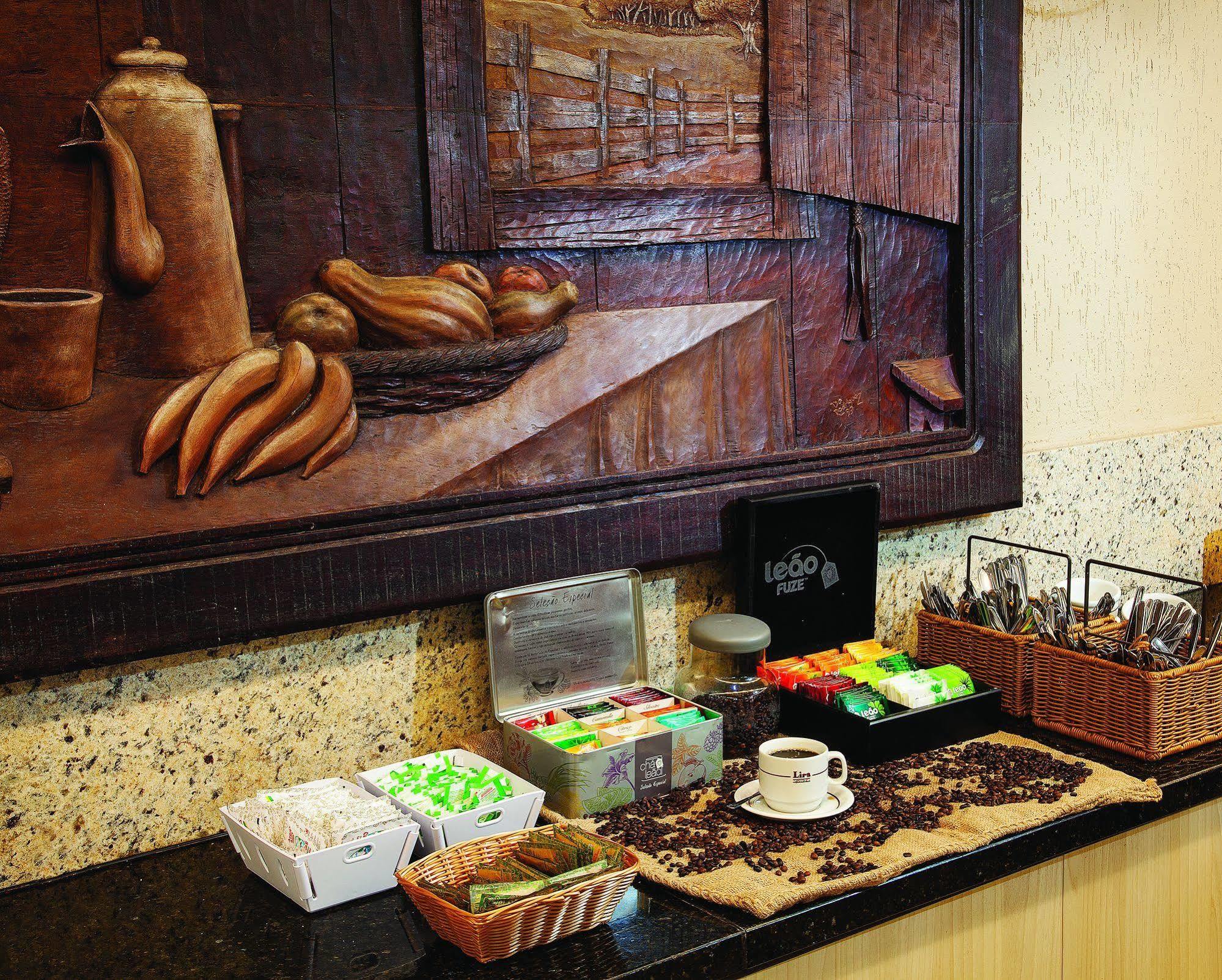 קוריטיבה Lira Hotel מראה חיצוני תמונה